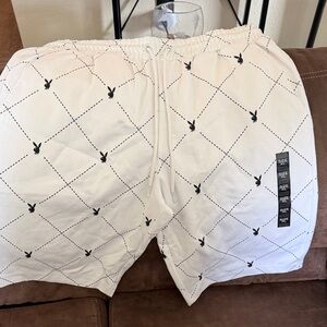 PLAYBOY Men's Cream Patterned Athletic Shorts